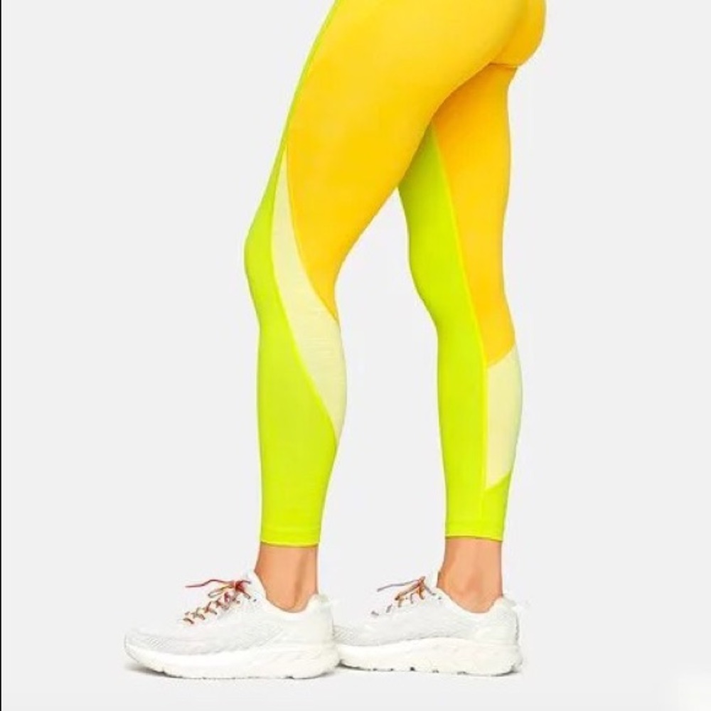 Outdoor Voices Tech Sweat Zoom 7/8 Leggings, Sunshine Yellow, S